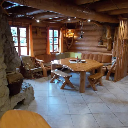 Holiday home Sruby Suchy - Velky Srub Pro 9 Osob *