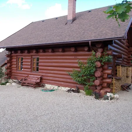 Sruby Suchy - Velky Srub Pro 9 Osob Holiday home Velenov